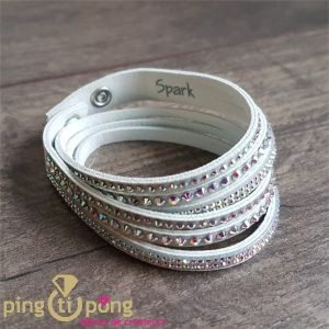 Bracelet double tour en Swarovski® et Alcantara® blanc Aurore Boréale de SPARK
